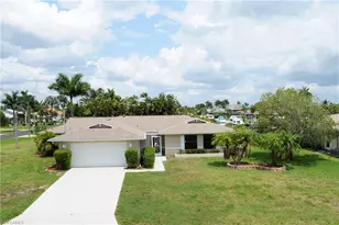 3603 SE 18th Pl, Cape Coral, FL 33904 - Photo 2