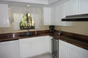 4821 S Landings Dr, Fort Myers, FL 33919 - Photo 18