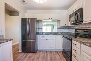 1262 Myerlee Country Club Blvd, Fort Myers, FL 33919 - Photo 4