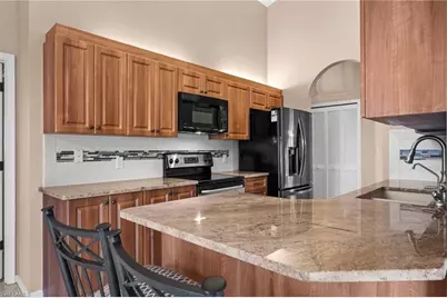 13648 Admiral Ct, Fort Myers, FL 33912 - Photo 8