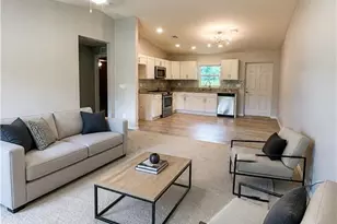 5013 SE Tradewinds Cir, Labelle, FL 33935 - Photo 2