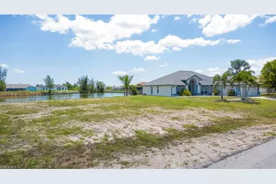 1227 NW 20th Pl, Cape Coral, FL 33993 - Photo 6