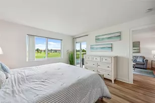 37 High Point Cir E, Naples, FL 34103 - Photo 10