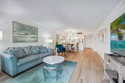 37 High Point Cir E #208, Naples, FL 34103 - Photo 8