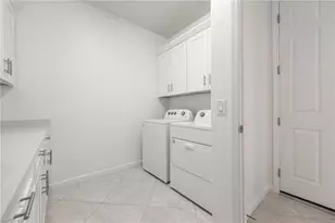 19608 Beechcrest Pl, Estero, FL 33928 - Photo 38