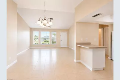1138 SE 19th Ln, Cape Coral, FL 33990 - Photo 4