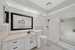 304 SE 29th Terrace, Cape Coral, FL 33904 - Photo 18