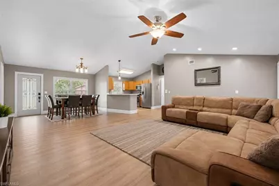 311 S Oak St, Labelle, FL 33935 - Photo 10