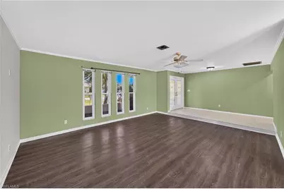2112 SE 11th St, Cape Coral, FL 33990 - Photo 10