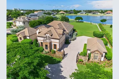 16371 Shenandoah Cir, Fort Myers, FL 33908 - Photo 2