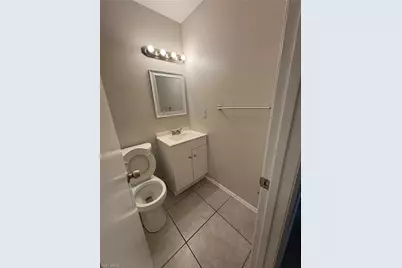 2018 NE 10th Pl, Cape Coral, FL 33909 - Photo 16