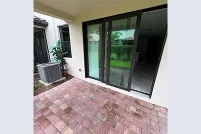 1545 Lake Jessup Cir, Cape Coral, FL 33909 - Photo 14