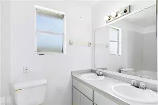 325 NE 10th St, Cape Coral, FL 33909 - Photo 18