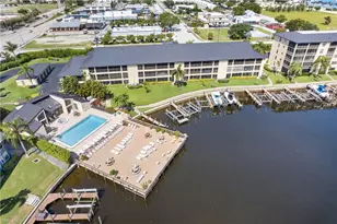 4719 SE 17th Pl, Cape Coral, FL 33904 - Photo 2