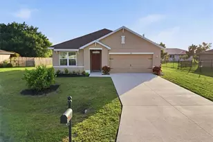 226 NE 9th Ave, Cape Coral, FL 33909 - Photo 2