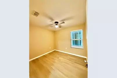 2800 26th St SW, Lehigh Acres, FL 33976 - Photo 14