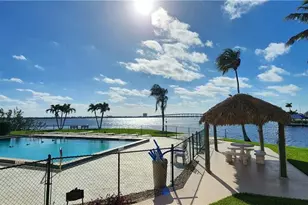 4260 SE 20th Pl, Cape Coral, FL 33904 - Photo 10