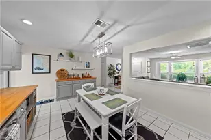 871 Entrada Dr S, Fort Myers, FL 33919 - Photo 12