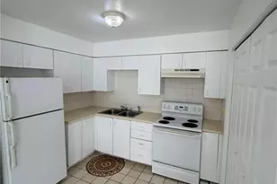 12929 First St, Fort Myers, FL 33905 - Photo 2
