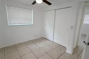 286-296 Lowell Ave, North Fort Myers, FL 33917 - Photo 6