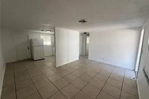 286-296 Lowell Ave, North Fort Myers, FL 33917 - Photo 12
