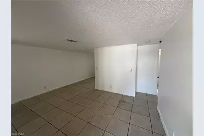 286-296 Lowell Ave #286, North Fort Myers, FL 33917 - Photo 18