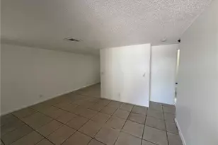 286-296 Lowell Ave, North Fort Myers, FL 33917 - Photo 18