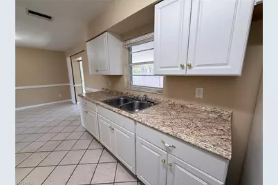 2511 W Cypress Ave, Fort Myers, FL 33905 - Photo 6