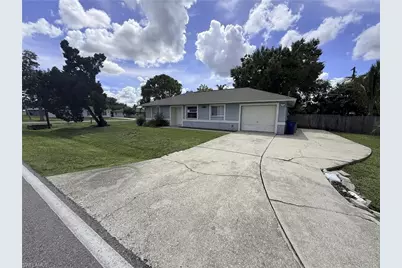2511 W Cypress Ave, Fort Myers, FL 33905 - Photo 2