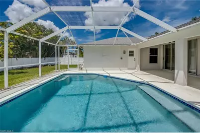 2114 SW 39 St, Cape Coral, FL 33914 - Photo 6