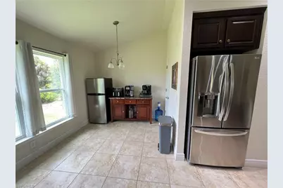 555 Sargent St, Lehigh Acres, FL 33972 - Photo 10