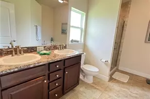 555 Sargent St, Lehigh Acres, FL 33972 - Photo 16