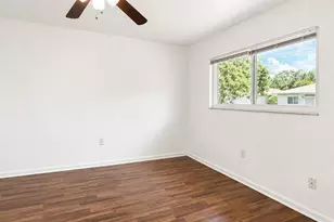 1232 SE 8th St, Cape Coral, FL 33990 - Photo 8
