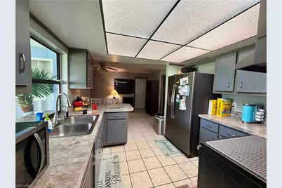 1435 SE 19th St, Cape Coral, FL 33990 - Photo 14