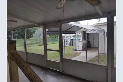 306 Pinecrest Ave NW, Moore Haven, FL 33471 - Photo 12