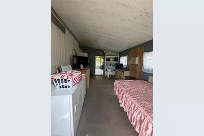 306 Pinecrest Ave NW, Moore Haven, FL 33471 - Photo 30