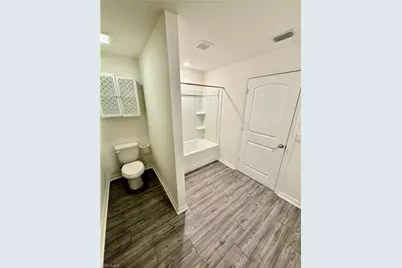 2115 NW 24th Pl, Cape Coral, FL 33993 - Photo 6