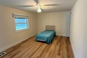 2112 Lxora Ct E, Naples, FL 34110 - Photo 10