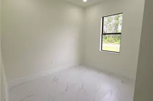 706 W 11th St, Lehigh Acres, FL 33972 - Photo 8