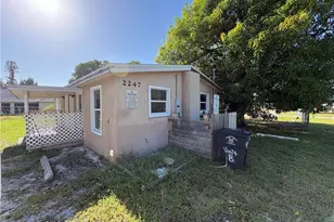 2247 Henderson Ave, Fort Myers, FL 33916 - Photo 2