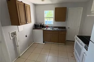 2247 Henderson Ave, Fort Myers, FL 33916 - Photo 8