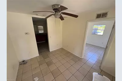 2247 Henderson Ave, Fort Myers, FL 33916 - Photo 6