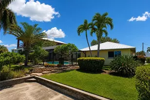 1709 SE 44th St, Cape Coral, FL 33904 - Photo 34