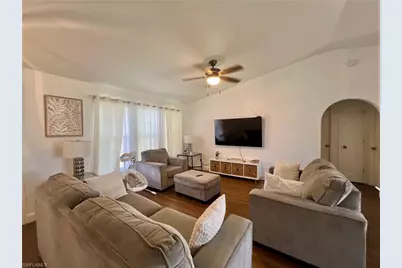 231 SW 33rd St, Cape Coral, FL 33914 - Photo 14