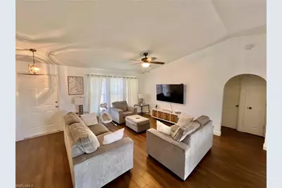 231 SW 33rd St, Cape Coral, FL 33914 - Photo 2