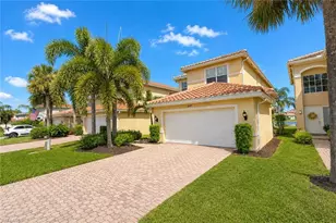 10471 Winged Elm Ln, Fort Myers, FL 33913 - Photo 2