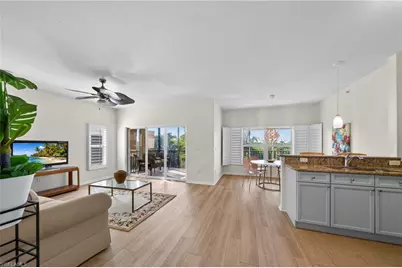 10041 Lake Cove Dr #202, Fort Myers, FL 33908 - Photo 12