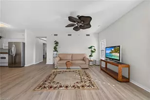 10041 Lake Cove Dr, Fort Myers, FL 33908 - Photo 10