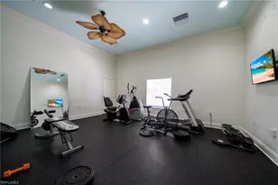 10041 Lake Cove Dr, Fort Myers, FL 33908 - Photo 26