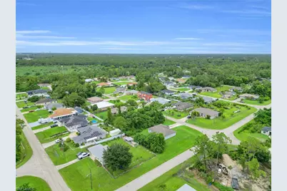 5562 Benton St, Lehigh Acres, FL 33971 - Photo 10